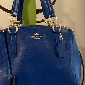 Coach purse F36704 CRSGR MIN CHRISTIE CARRYALL. Carried once, Offers welcome.